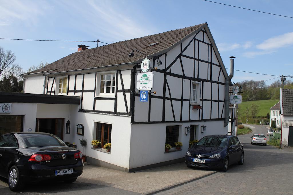 Landgasthof Alter Rommersberg Hotel Engelskirchen Exterior photo